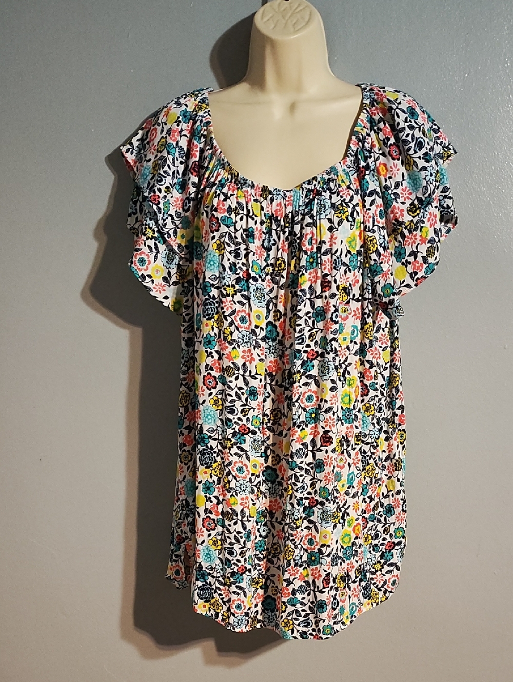 Terra & Sky Women's Multi Color 2 Tier Sleeve Floral Blouse